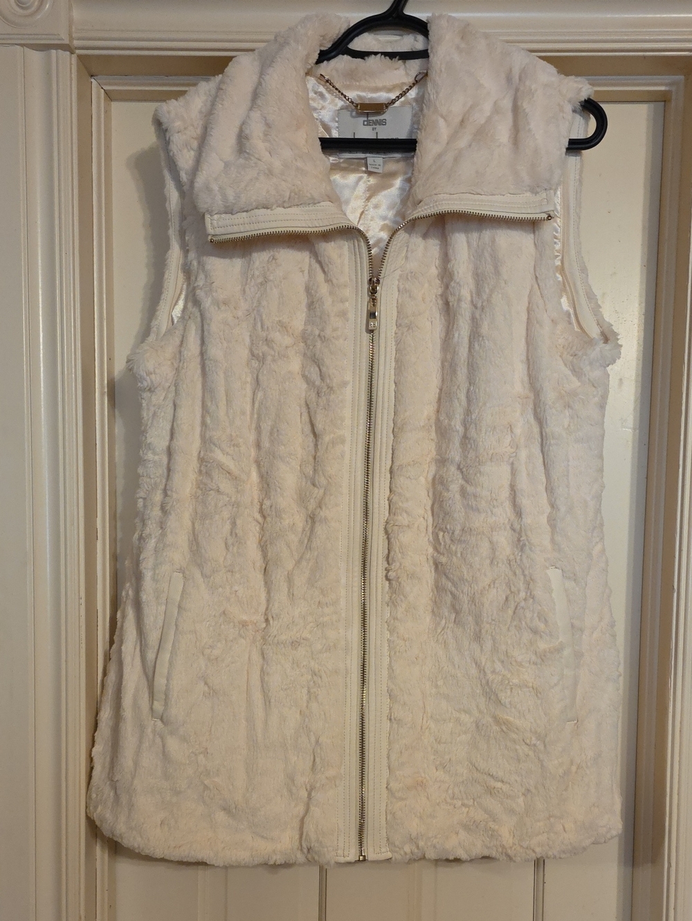 dennis basso Cream Faux Fur Zip-Front Vest